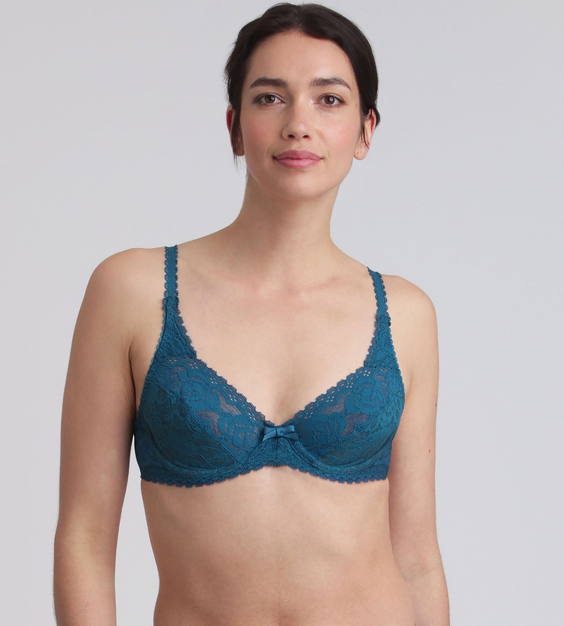 Playtex® Underwired bra in Green velvet Flower Elegance Recycled