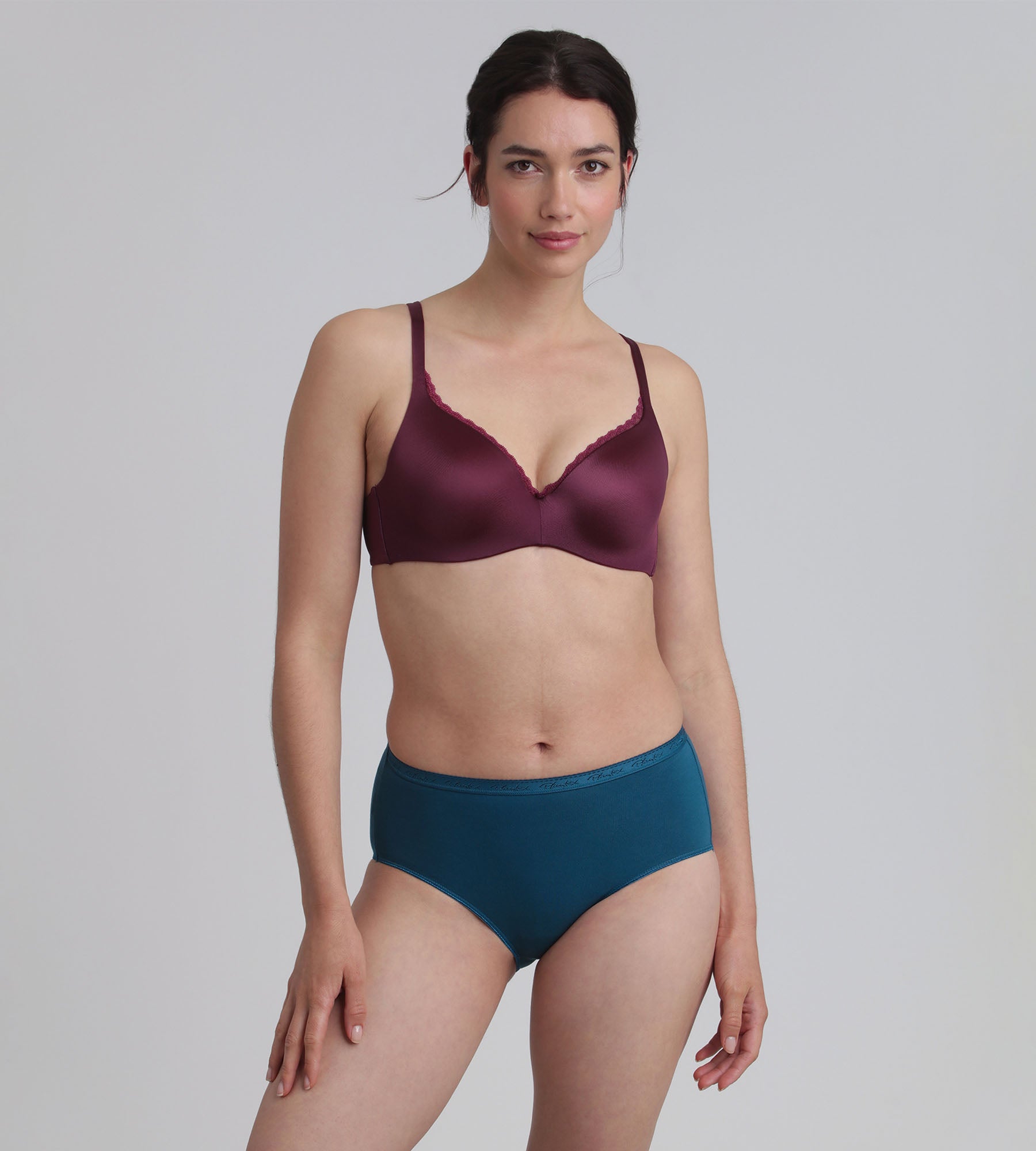 Playtex® Full cup bra in plum with removable underwires 24h Absolute Soft