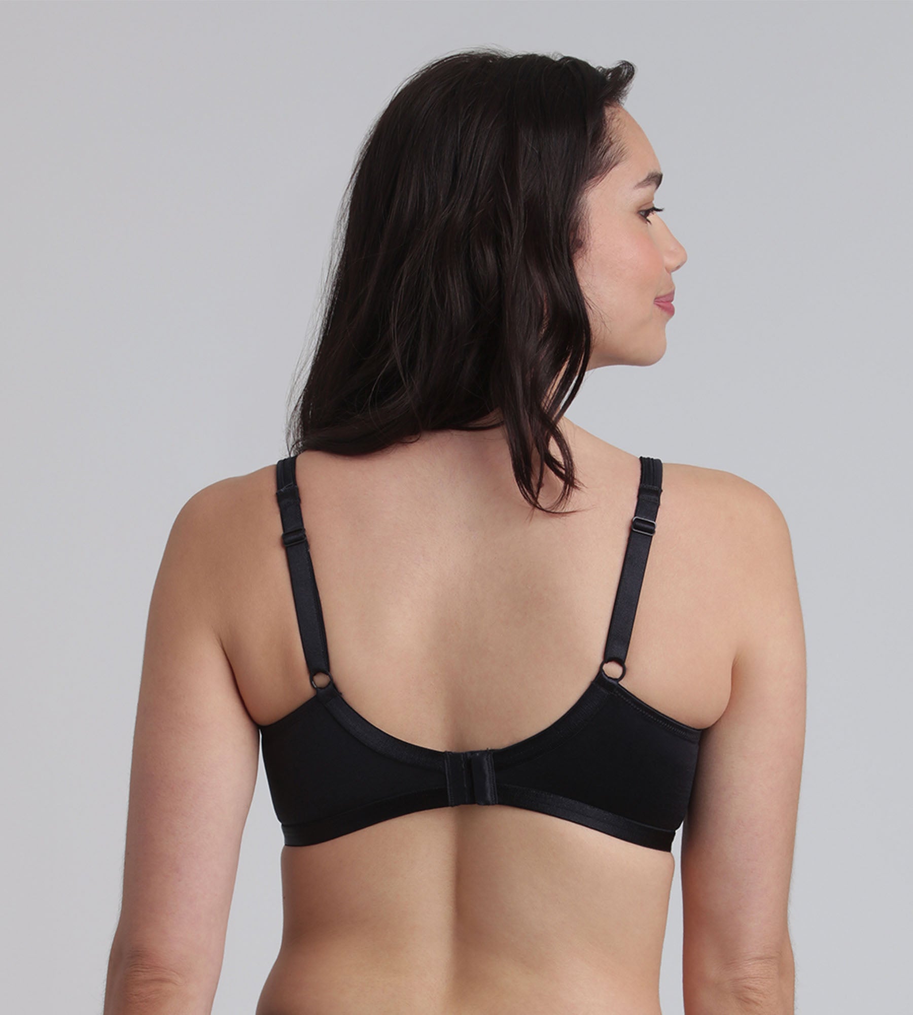 Playtex® Soutien-gorge sans armatures noir effet satiné Cœur Croisé Satiné