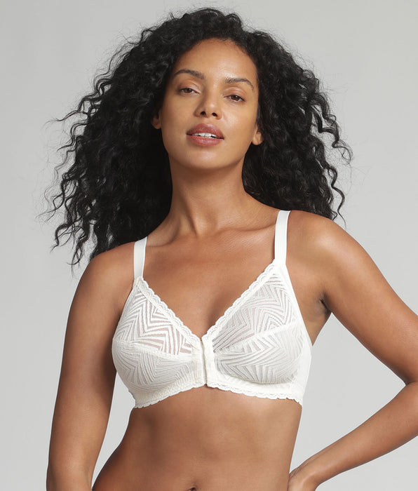 Playtex® Non-wired front closure bra in ivory Ideal Posture