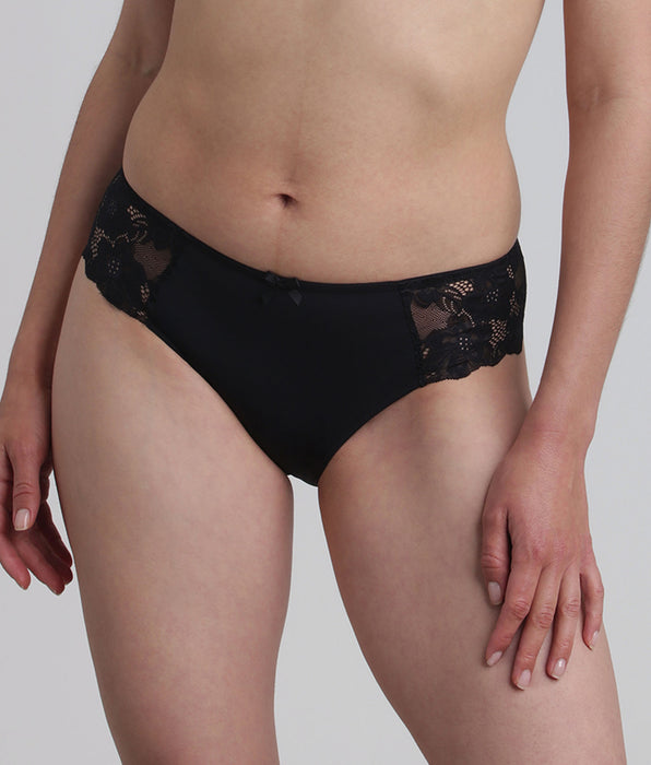 Playtex® Bikini knickers in black Essential Elegance