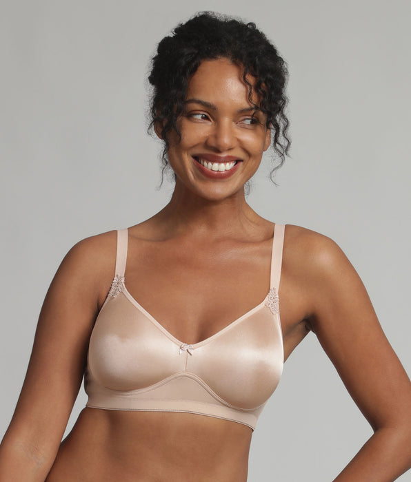 Playtex® Non-wired bra in beige Essential Support