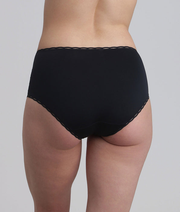 Playtex® Midi knickers in black Recycled Classic Lace Support