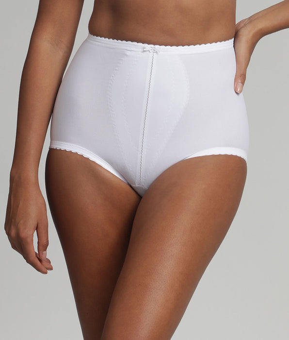 Playtex® Shaping girdle in white I Can't Believe It's a Girdle