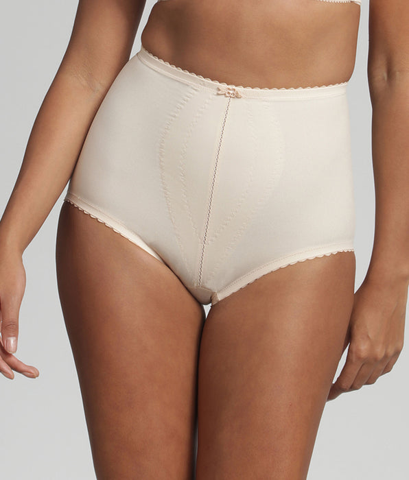 Playtex® Shaping girdle in beige I Can't Believe It's a Girdle