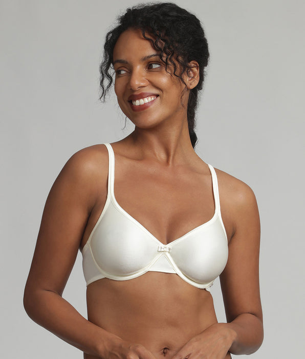 Playtex® Underwired bra in ivory Satiny Micro-Support